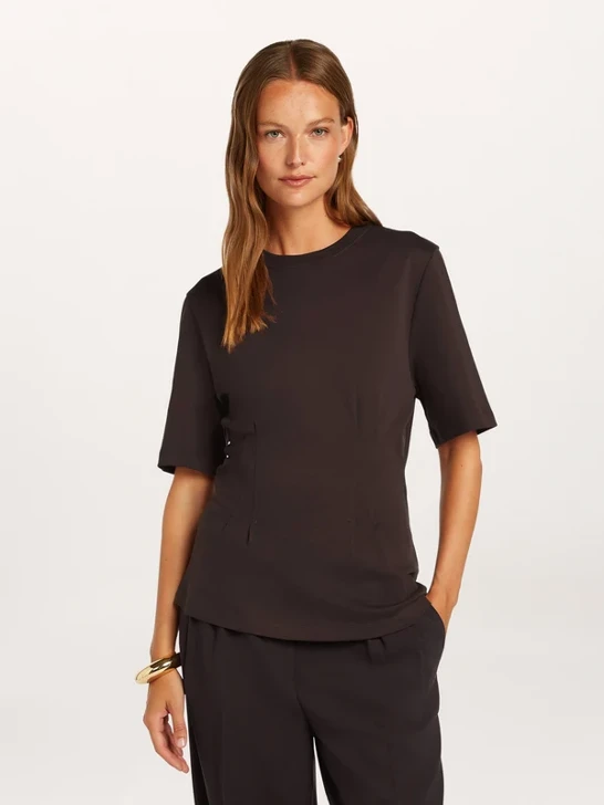 BEAUMONT Women's Odette T-Shirt in Plum
