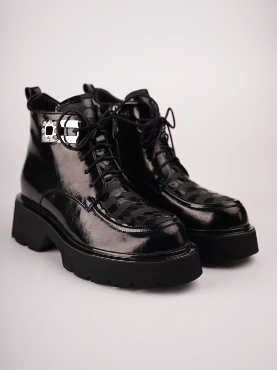 KARISMA Women's Ankle Boots with Buckle, Black