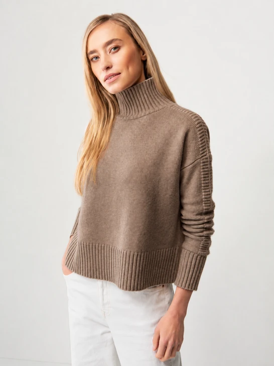 CATNOIR Women's Merino Wool Sweater with Sleeve Accents, Dark Gray