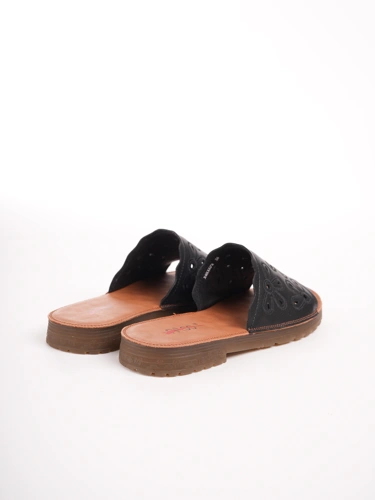 PASS women's black slippers with perforated upper (1)