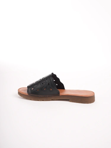 PASS women's black slippers with perforated upper (3)