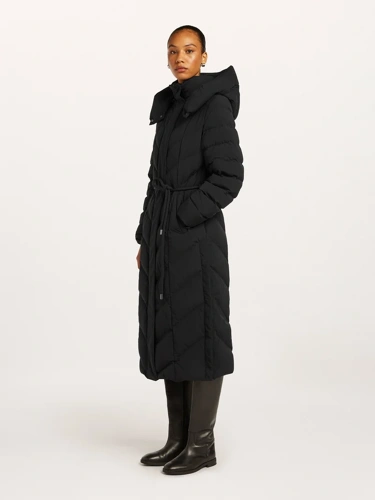 BEAUMONT Women's Black Coat (3)