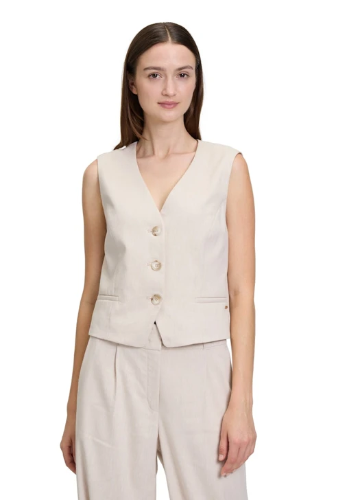BETTYC&CO ladies vest beige