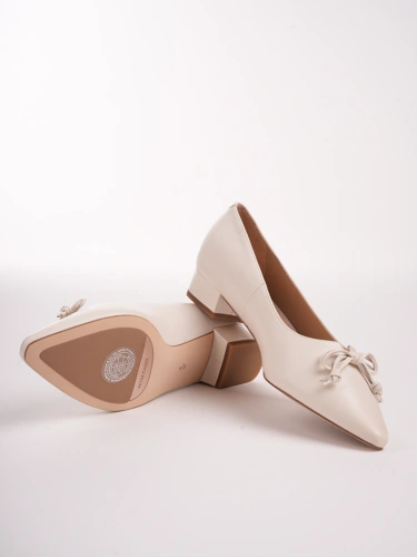 PETER KAISER ladies pumps beige (4)