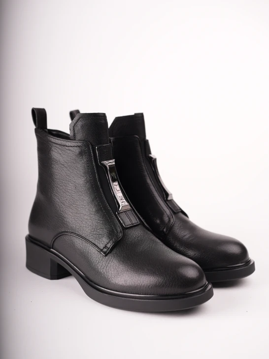 EPICA Women's Black Leather Ankle Boots