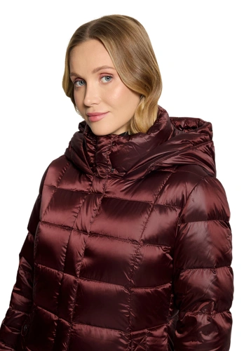 BETTY BARCLAY Women's Quilted Coat Made of Down and Raccoon Fur in Burgundy (6)