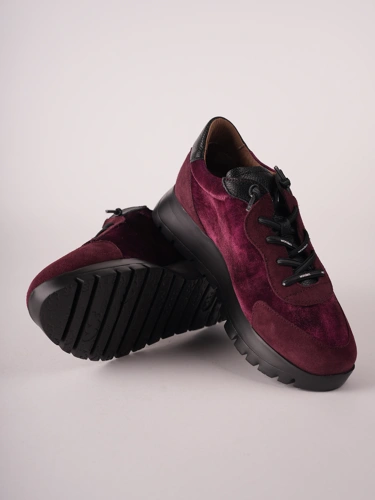 WONDERS Women's Burgundy Sneakers (4)