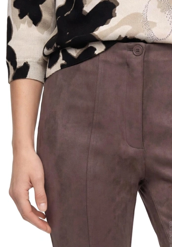BETTY BARCLAY Women's Brown Suede Pants (3)