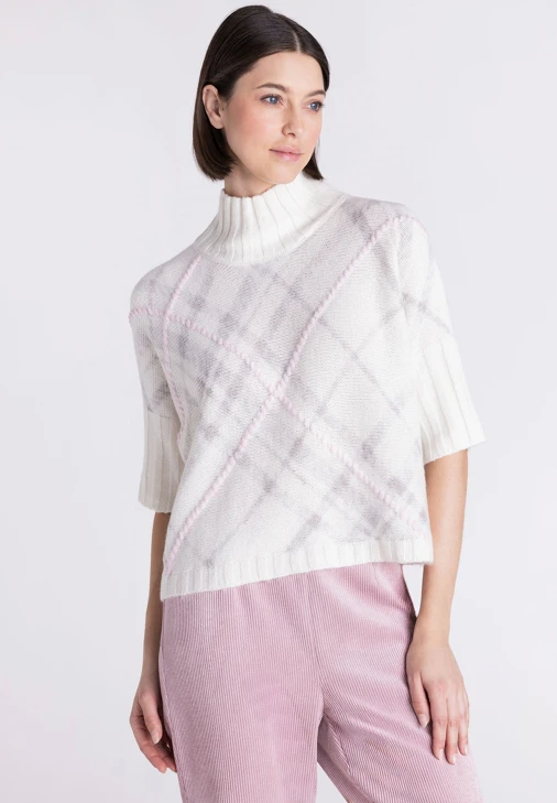 TUZZI STAY WARM Women's Cream-Colored Patterned Turtleneck