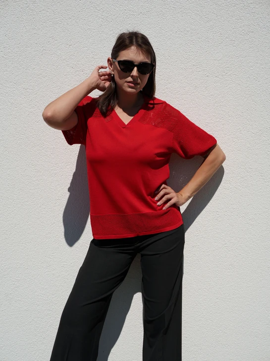 JOSEPH RIBKOFF ladies sweater red