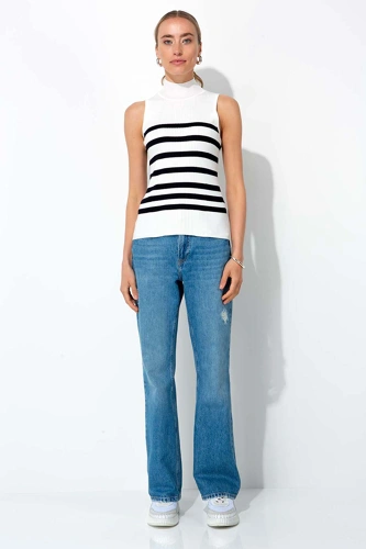 CATNOIR ladies top white with dark blue stripes (2)