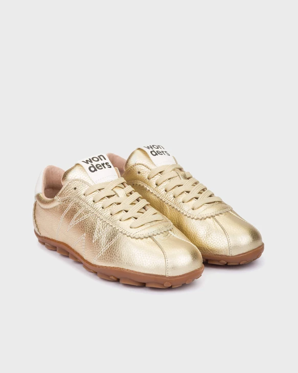 WONDERS women's sneakers gold