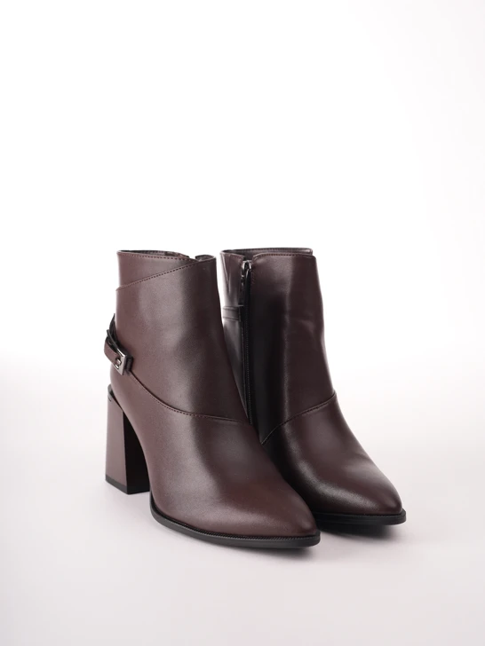 PASS Women's Brown Ankle Boots